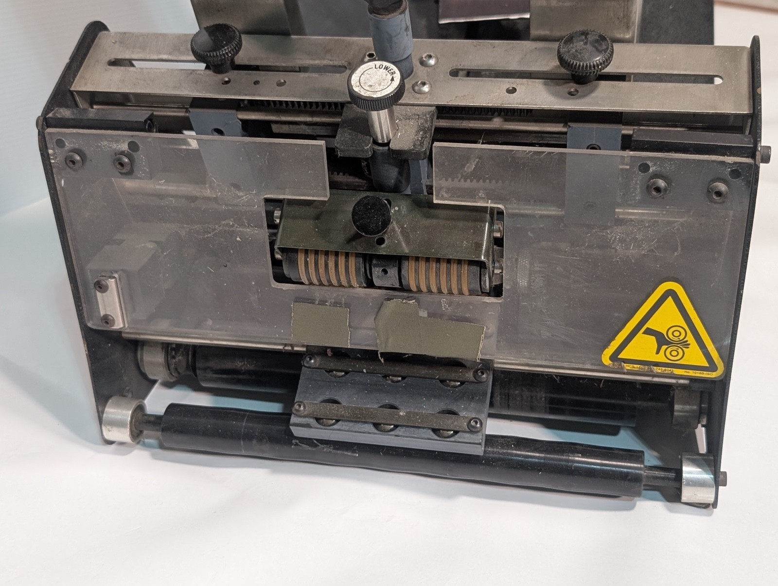RSI 1015 Feeder V1 Friction Document Feeder w/ A1 Control, 220V 5A 50Hz As Shown