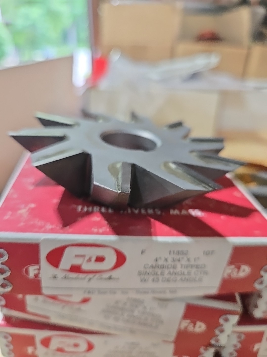 NEW F&D 4″ x 3/4″ x 1″ carbide tipped single angle ctr with 45° angle
