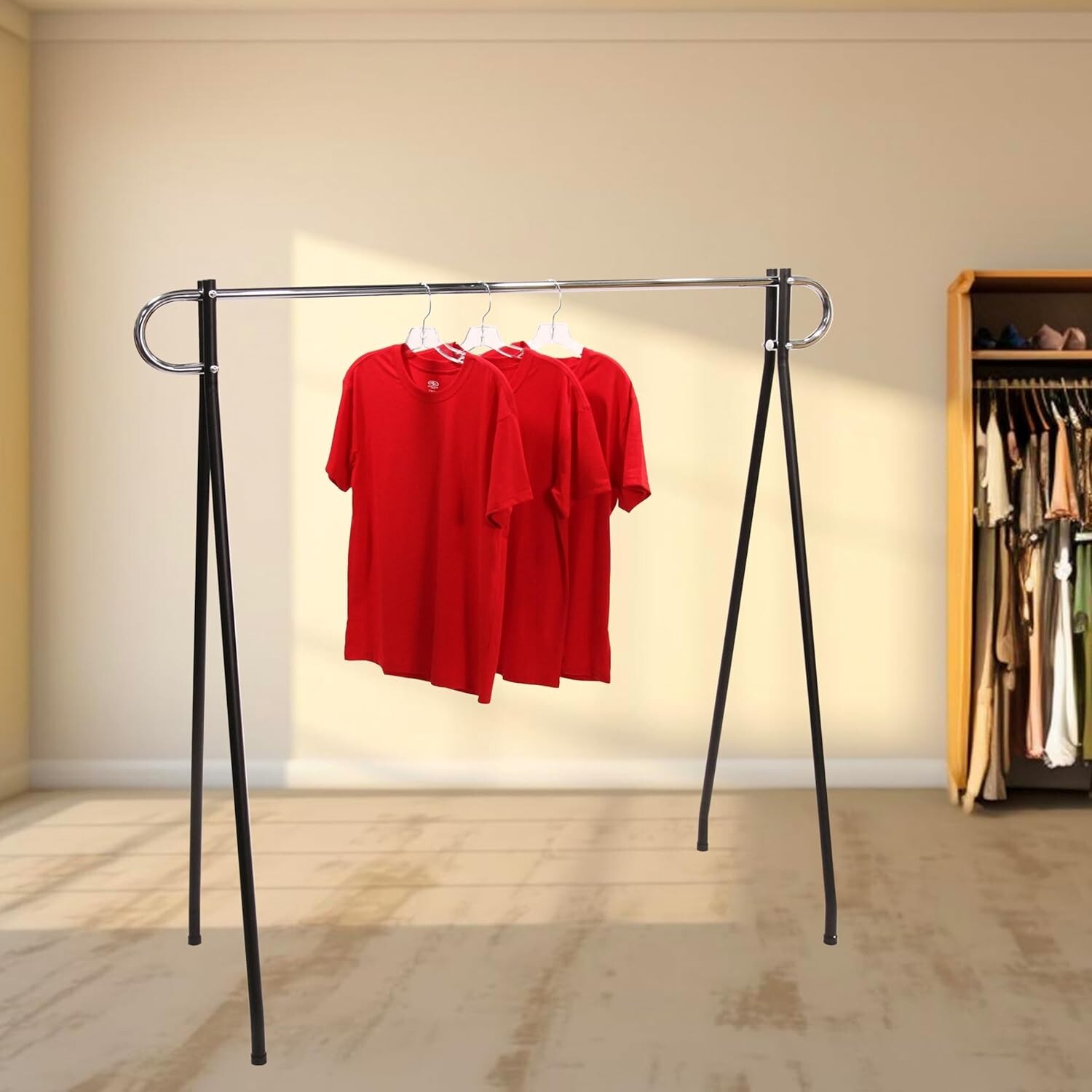 Clothing Rack Black & Chrome Single Rail Retail Storage Garment Salesman 60 x 60