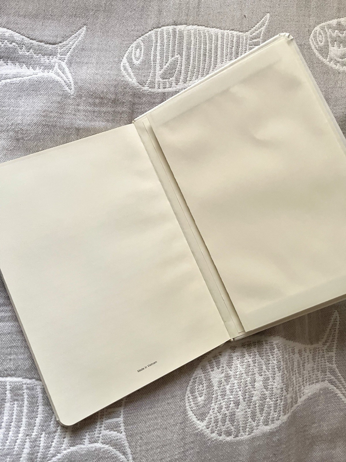 Rare HEB Employee Gift Memorabilia Store Branded Hardcover Notebook Ruled White