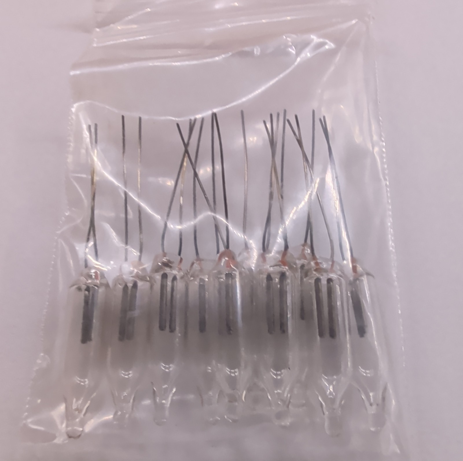 Box Of 10 CEC A1A NE2 Neon Glow Lamps Miniature Light Bulbs 105-125V Taiwan NOS