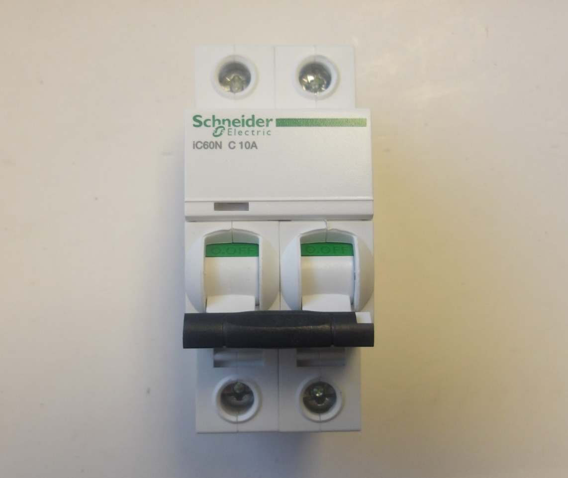 SCHNEIDER ELECTRIC P/N: A9F74210 CIRCUIT BREAKER 10A 2POLE 400V AC 50/60HZ
