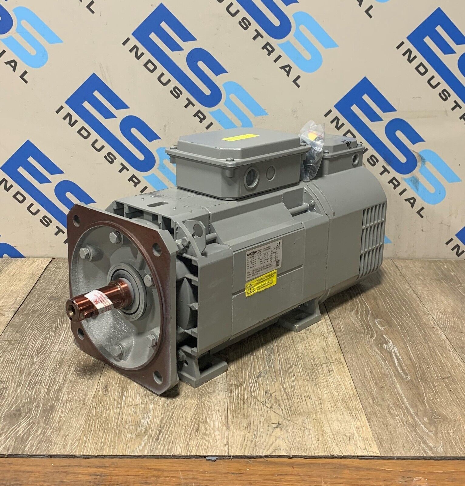 OEMER QL 100M 5,5kW/1500-9000RPM 3-PH AC MOTOR