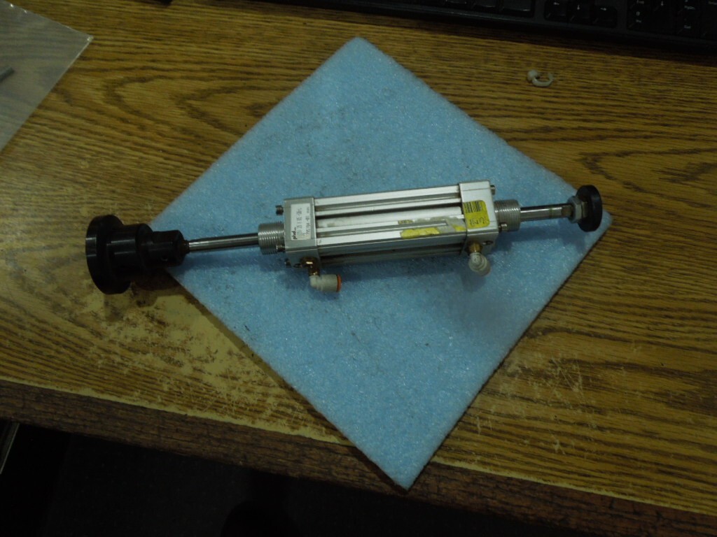 phd, Inc. Model: CVBD5V 25 X 65 -DB-L-9-PB Clyinder