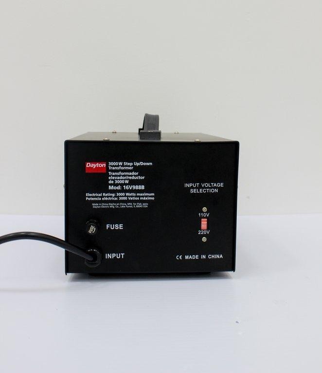 Dayton 3000W Transformer 16V988B Step Up/Down 110-220V Excellent Co (3372100)
