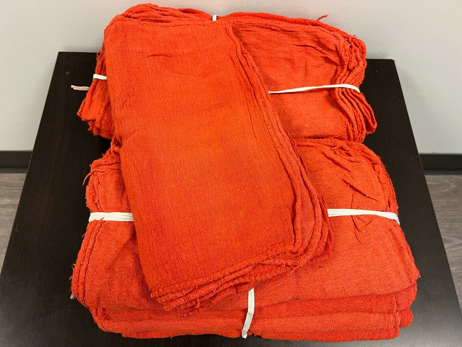 1000 PIECES NEW ORANGE INDUSTRIAL SHOP RAGS CLEANING TOWELS 14×14 inches