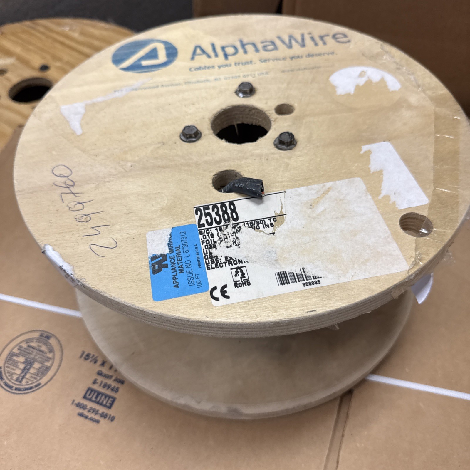 Alpha cable 25388 BK005, 100 ft-spool