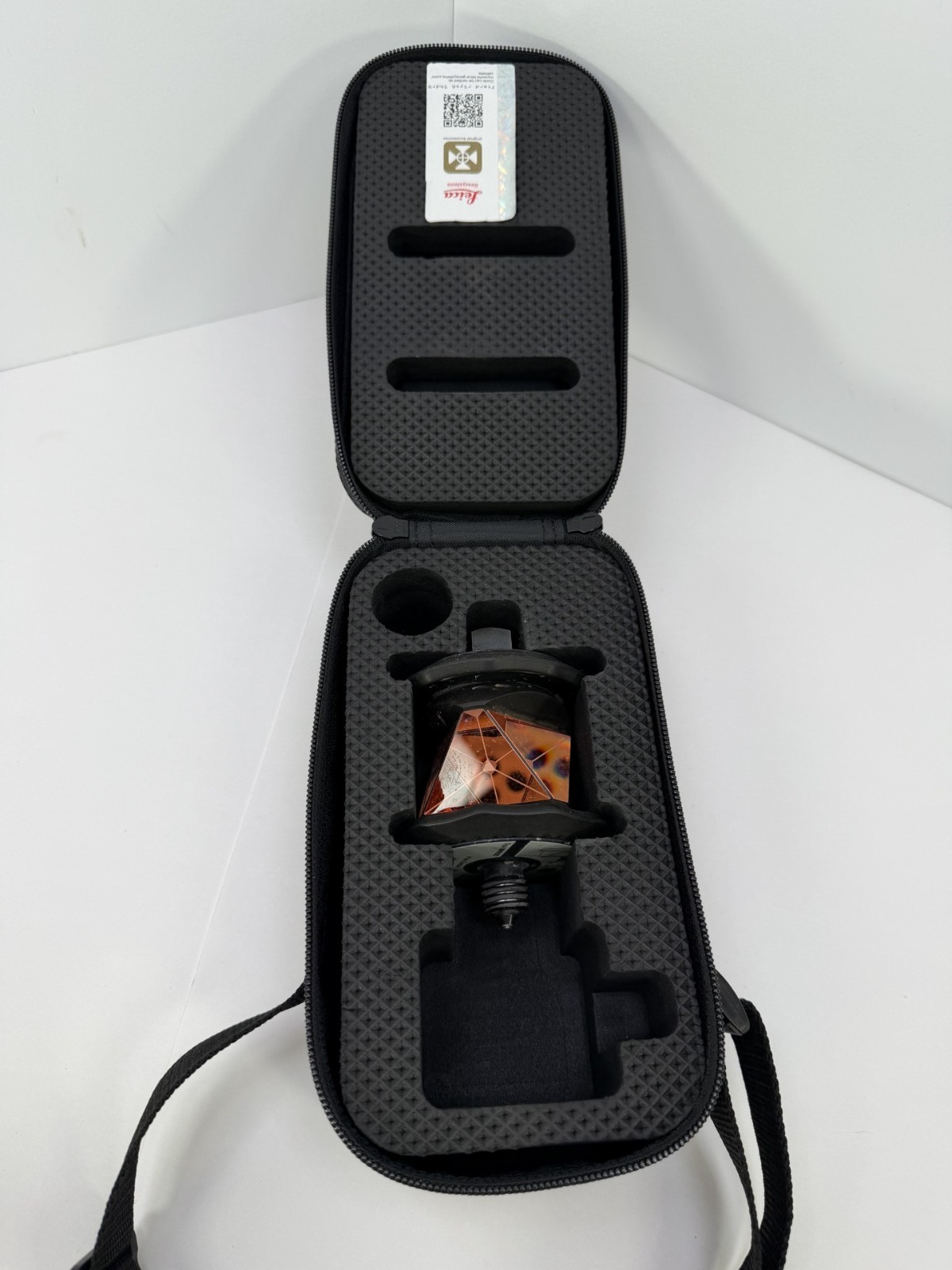Leica MPR122 Prism with Carry Case