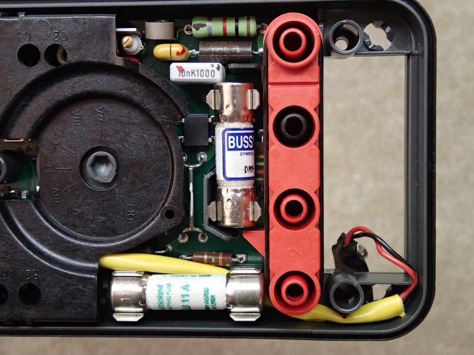 Fluke 87 III True RMS Digital Multimeter Partially Works but DC Out User Item