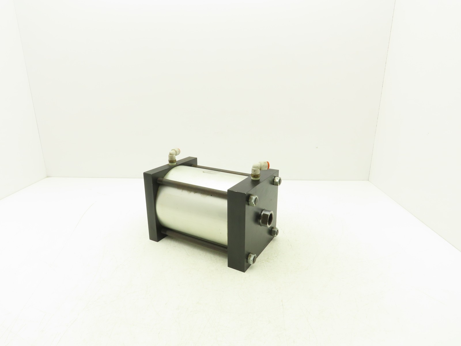 Rockford Air Devices 6×6 Pneumatic Air Cylinder 6″Bore 6″Stroke Tapped Mounting