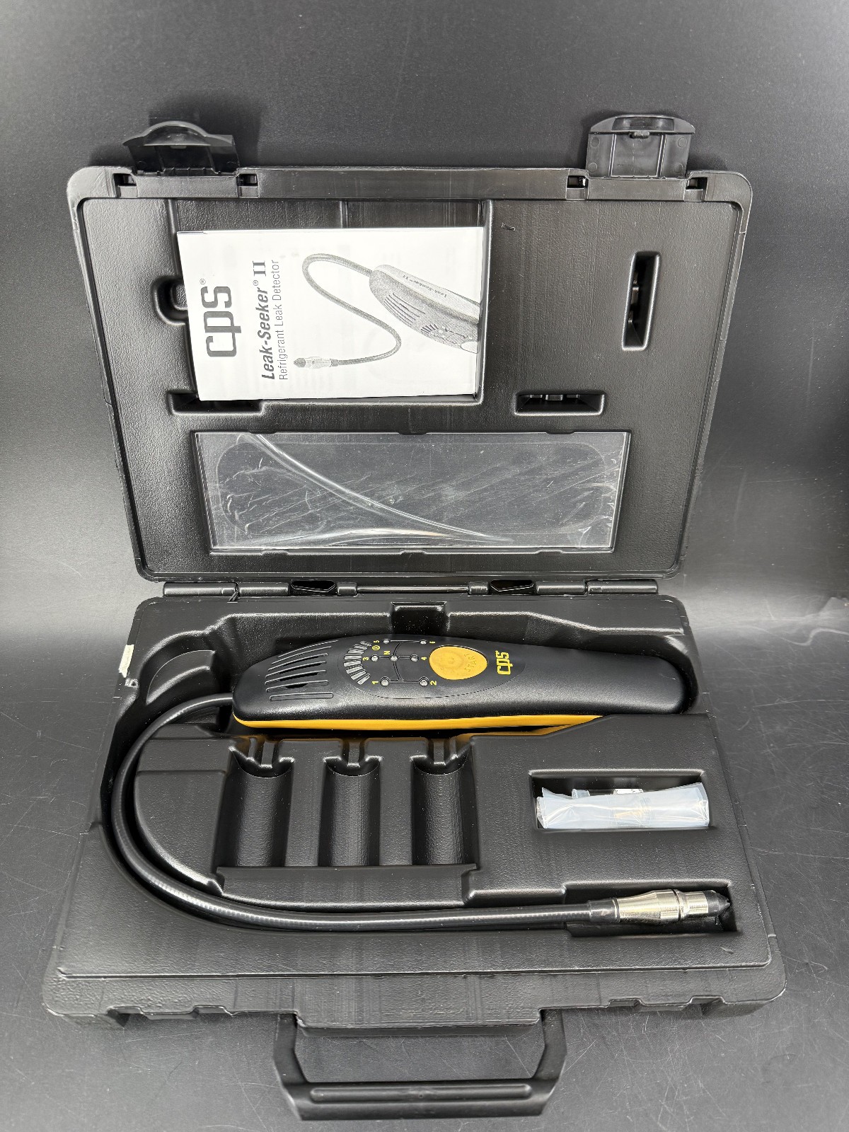 CPS Leak Seeker II LS2 Electronic Refrigerant Leak Detector Carry Case