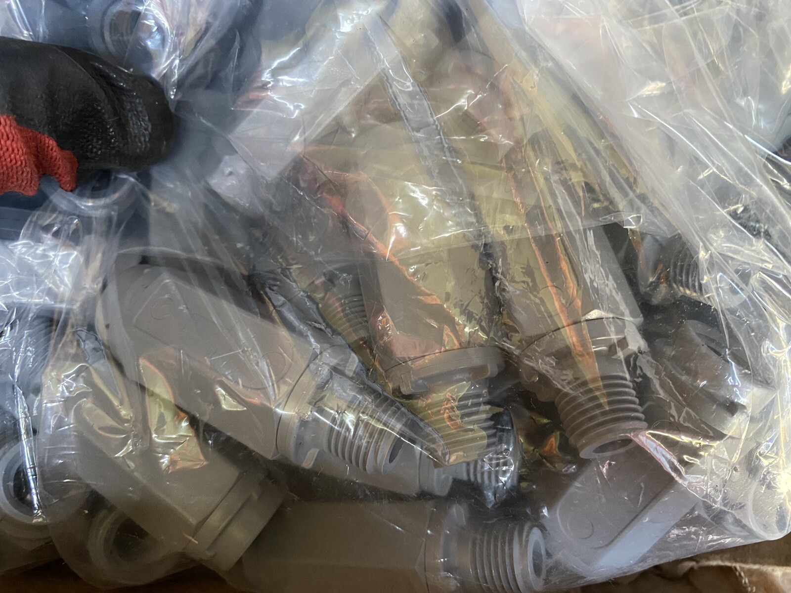 5pk PVC CHK 426-4F4M-B 1/4″ Gray Pvc Ball Cone Spring Check @Bulk Buyer Deal?