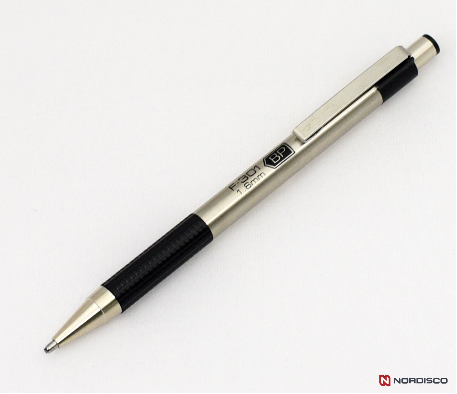 Zebra F-301 Bold 1.6mm, Black Ink, 3 Pens With 4 Packs of Refills