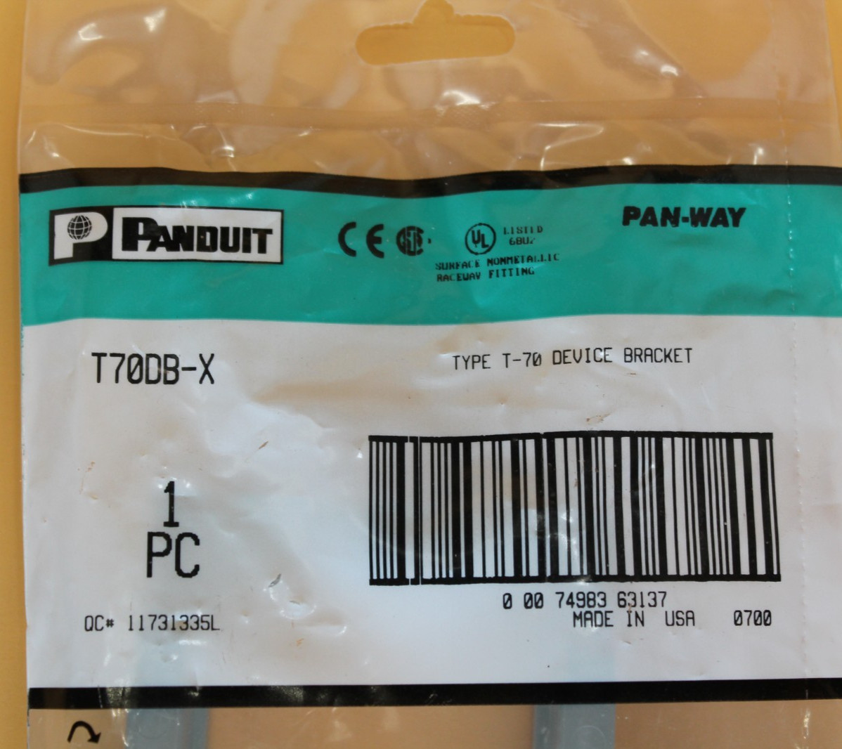 Panduit – T70DB-X – Non-Metallic Surface Raceway – T-70 Device Bracket – ONE – 1