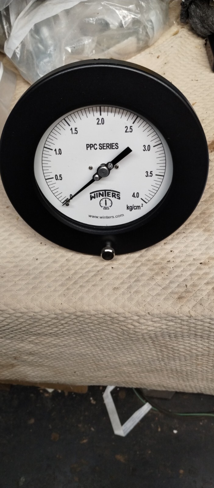 WINTERS PPC5343r3- 0-4.0 kg/cm2 4.5 x 1/4” npt back connection NSMP