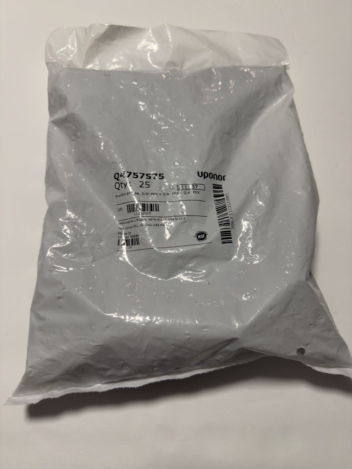 Uponor ProPEX EP Tees 3/4″ x 3/4″ x 3/4″ PEX Q4757575 Fittings