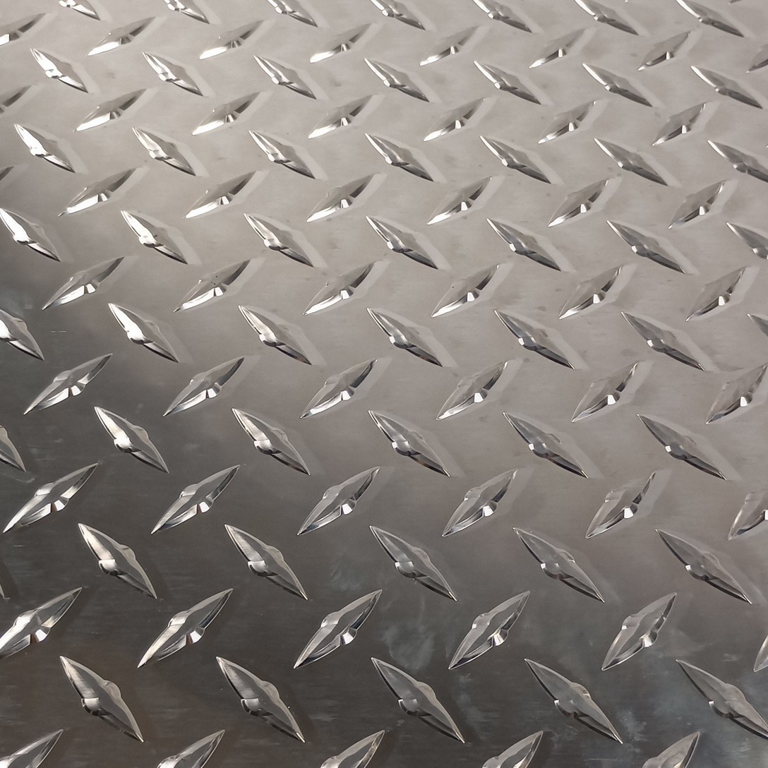 12″ x 12″ Diamond Plate Aluminum .125″ Thick (1/8 in) – Treadplate, 3003 Alloy