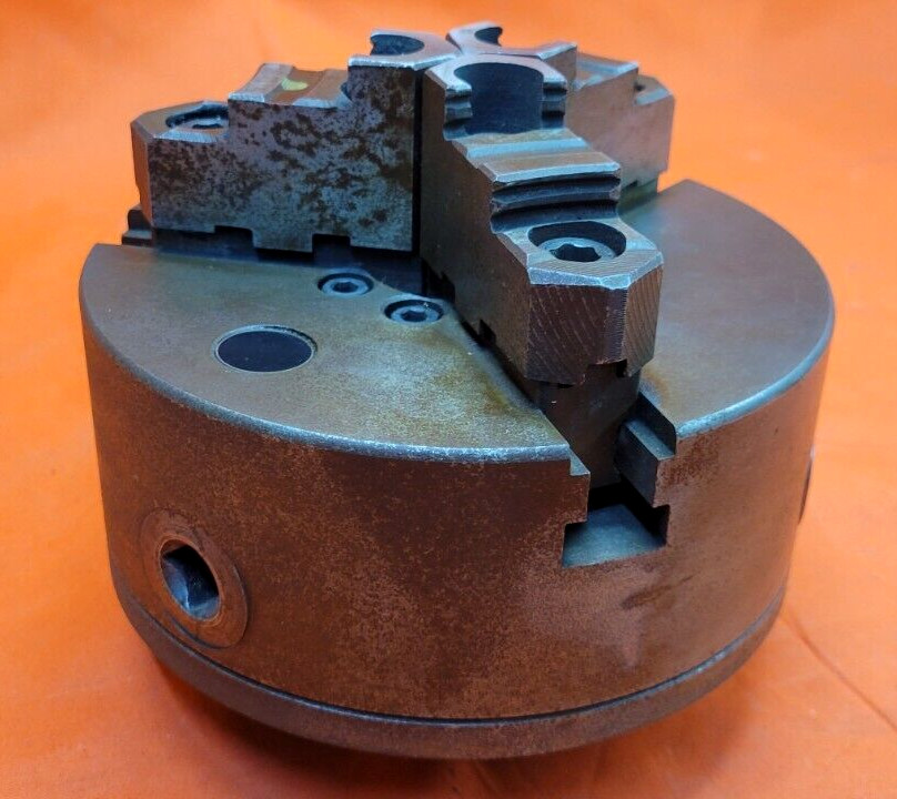 UNBRANDED 3 JAW MANUAL LATHE CHUCK 6-1/4″ DIA. & ACCESSORIES (LOT OF 16)