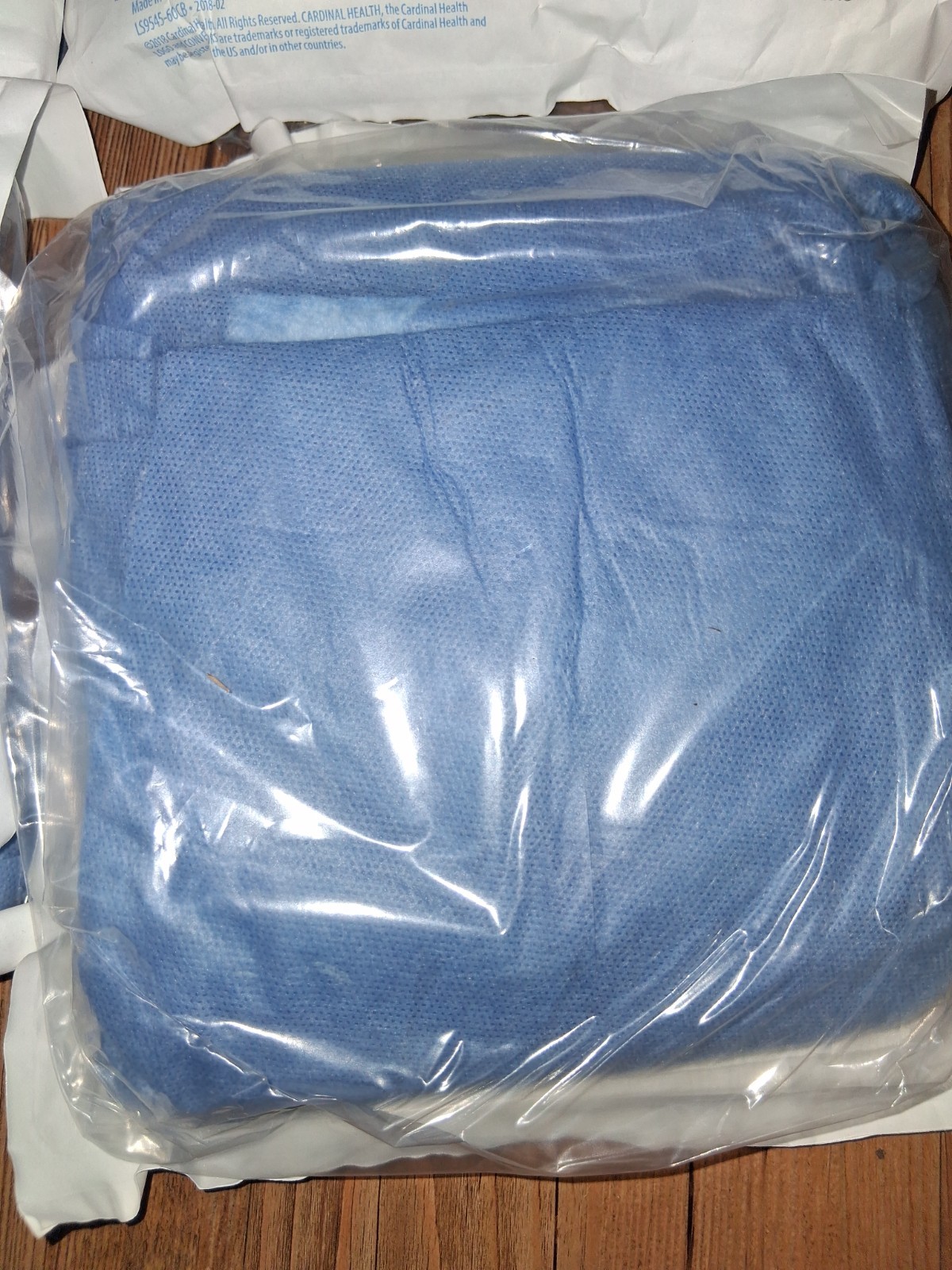 Lot of 14 Cardinal Health 9545 XL Non-Reinforced Surgical Gowns AAMI Level 3