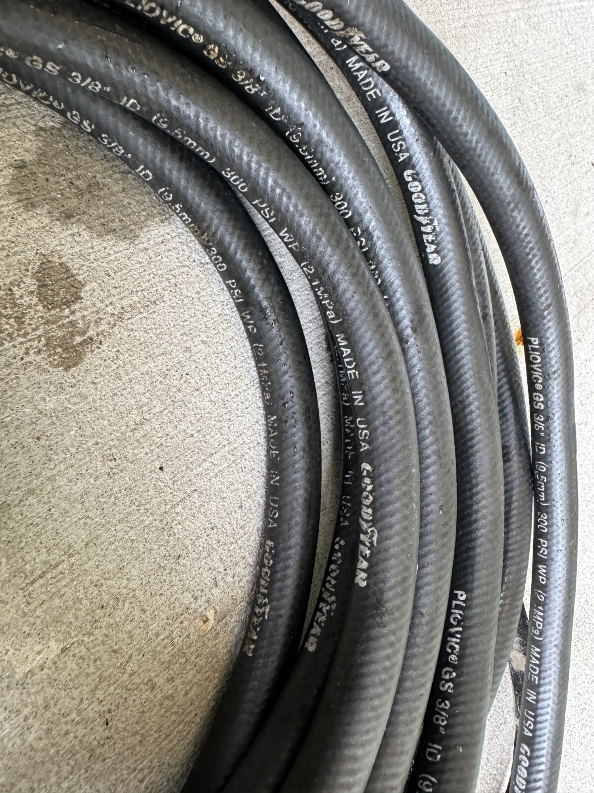 Lot of 8 Industrial Vinyl Pneumatic Air Tool Hoses w/Brass Couplings & Fittings
