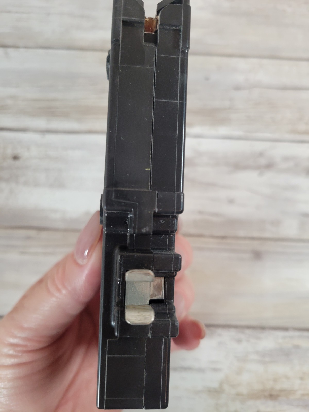 Homeline Square D 15 Amp Breaker HOM115PCAFI