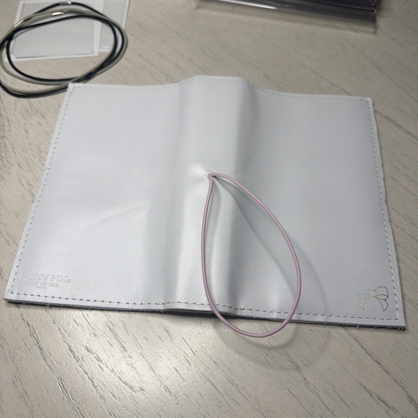 New Foxy Fix Leather White Pink Travelers Notebook Inserts Mystery Gifts 4.5 x 7