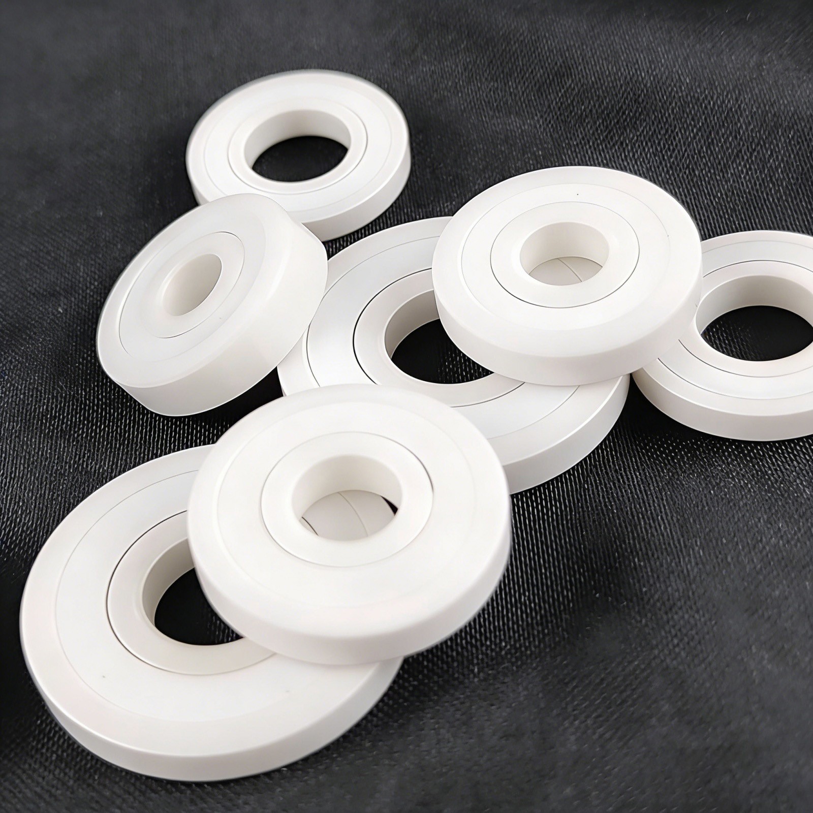 Ceramic Ball Bearing ZrO2 Zirconia Full Ceramic Ball Bearing 2RS Double Sealed