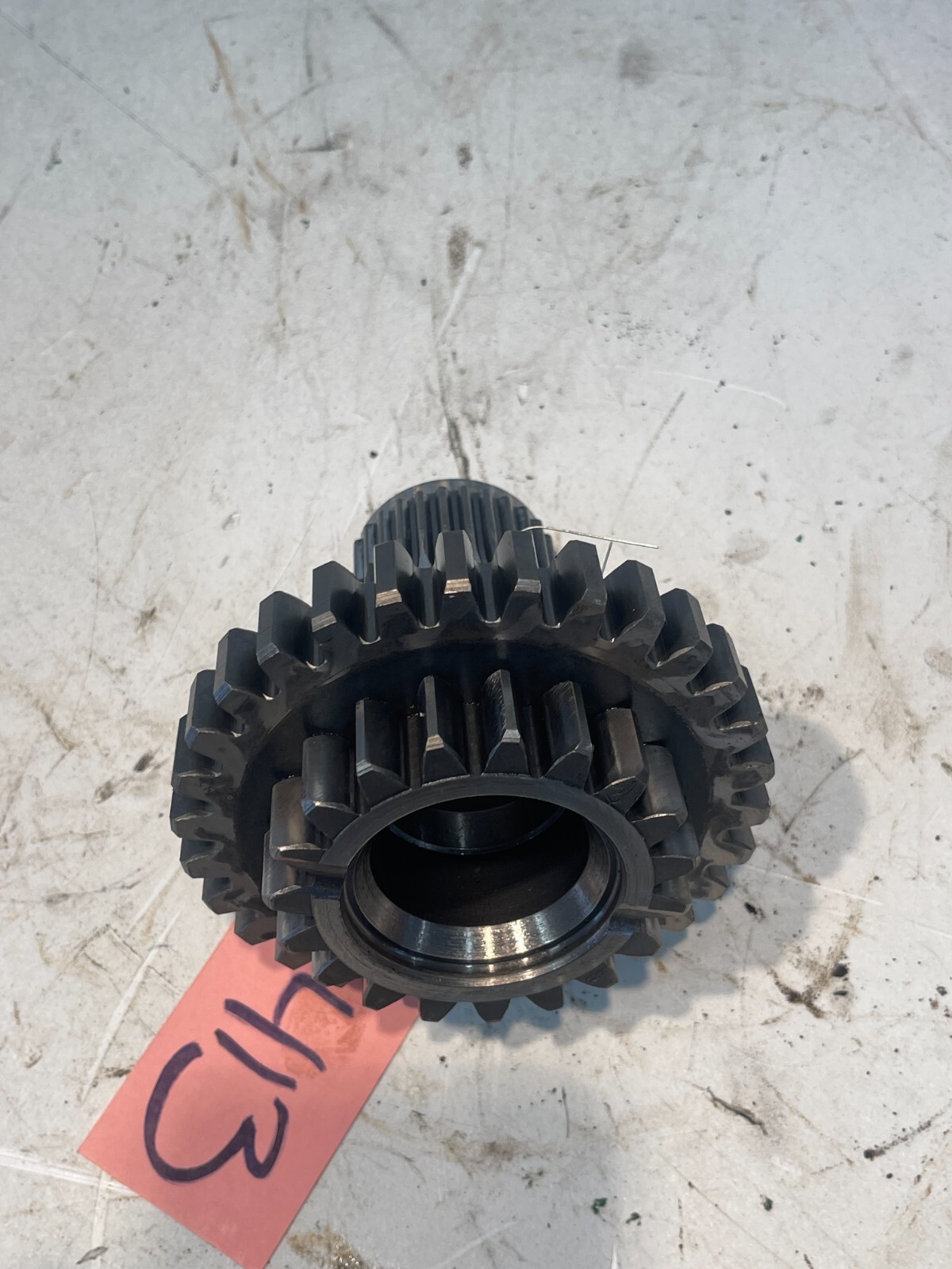 1967 John Deere 2020 Tractor Transmission Pump Gear Shaft