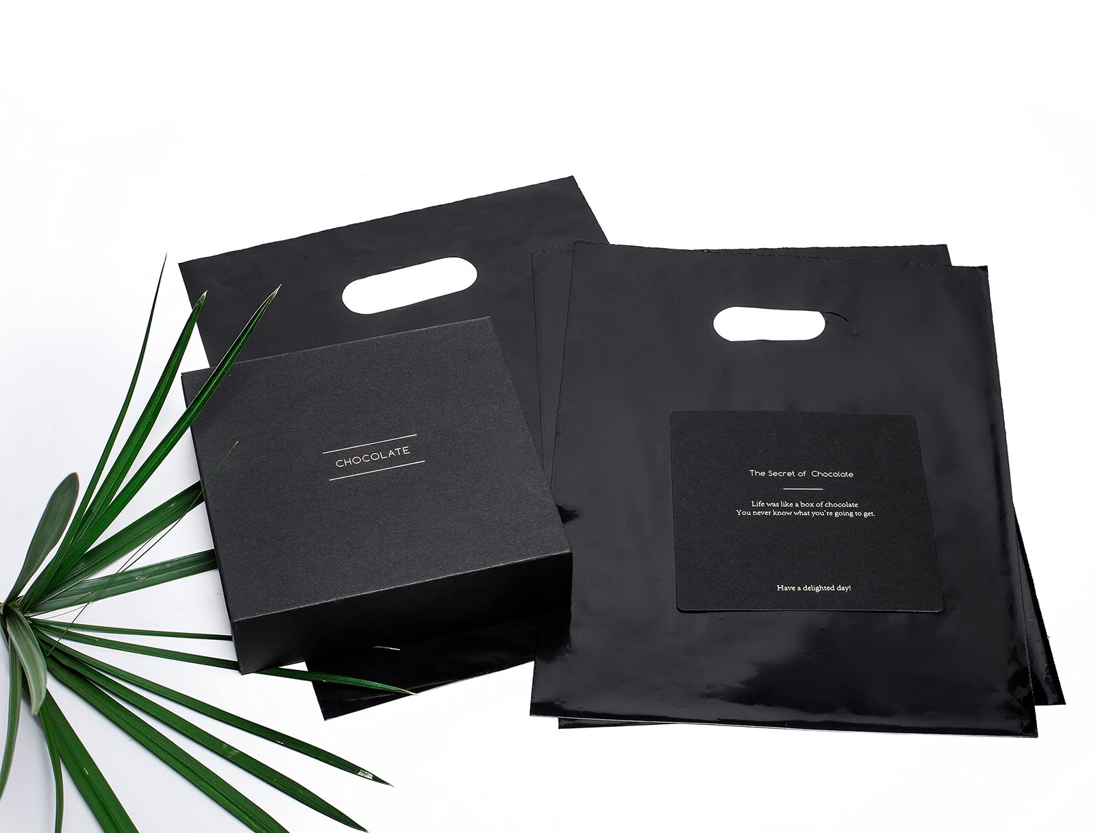 Merchandise Bags 100 Black 9″x12″ Size 1.5Mil Thick With Handles