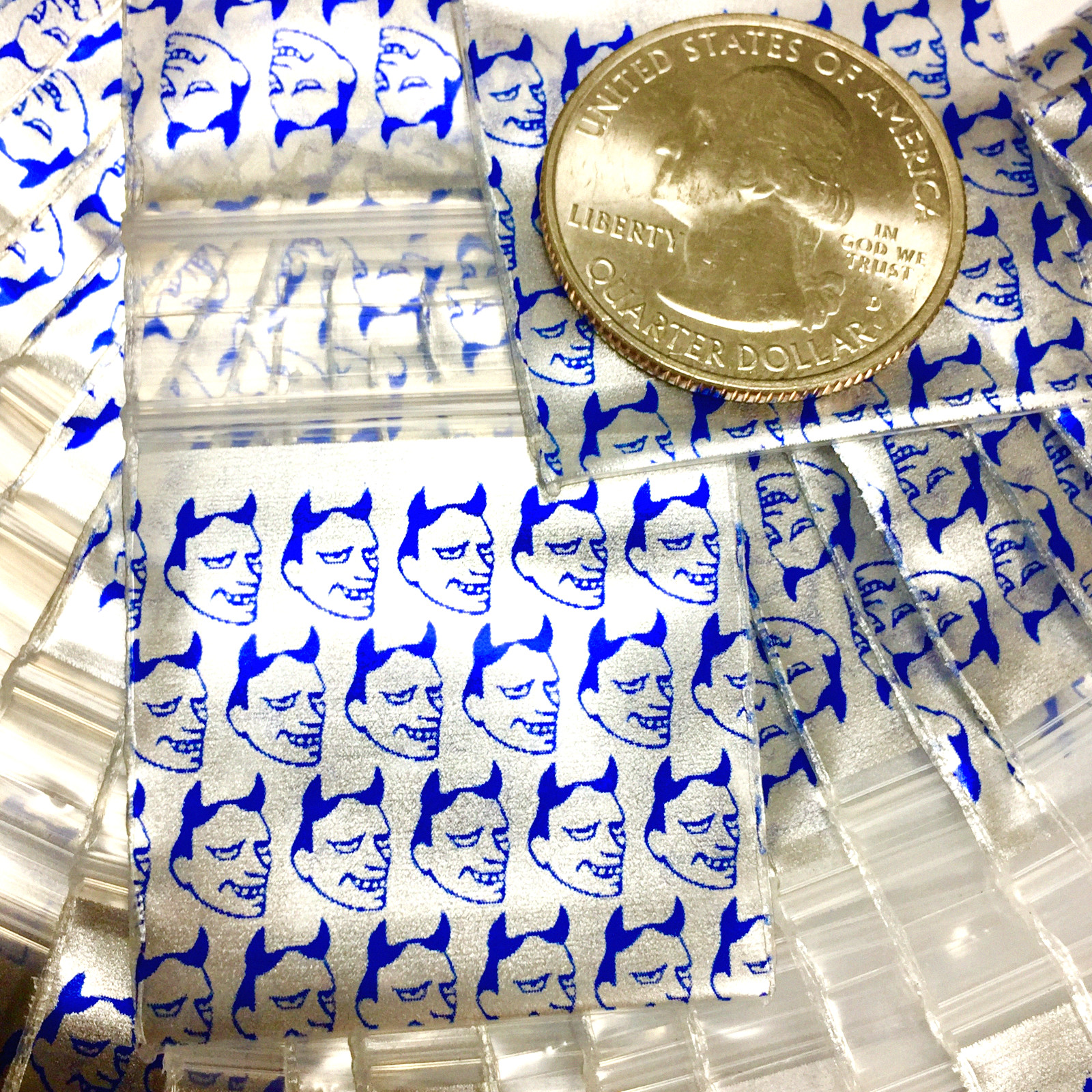 BaggiesSince1987 – 125125 Design Zip Bags 100 PCS 1.25″ “EL CHAPO”, READ DETAILS