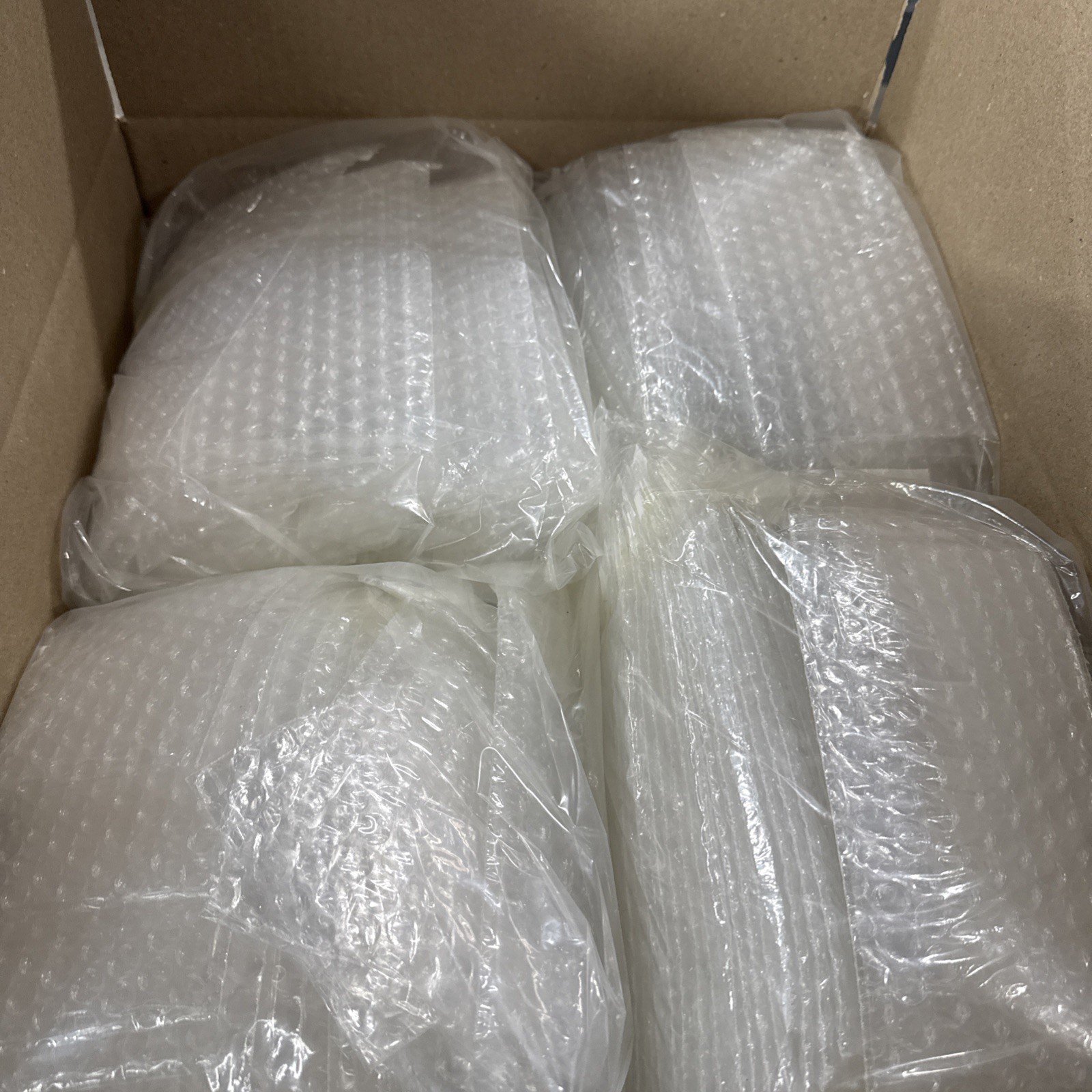 250 – 4×7.5 Bubble Pouches Bags Wrap Cushioning Self Seal Clear 4″ x 7.5″