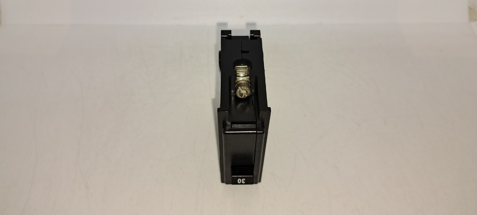 CUTLER-HAMMER BR130 30 AMP 1 POLE 120V CIRCUIT BREAKER