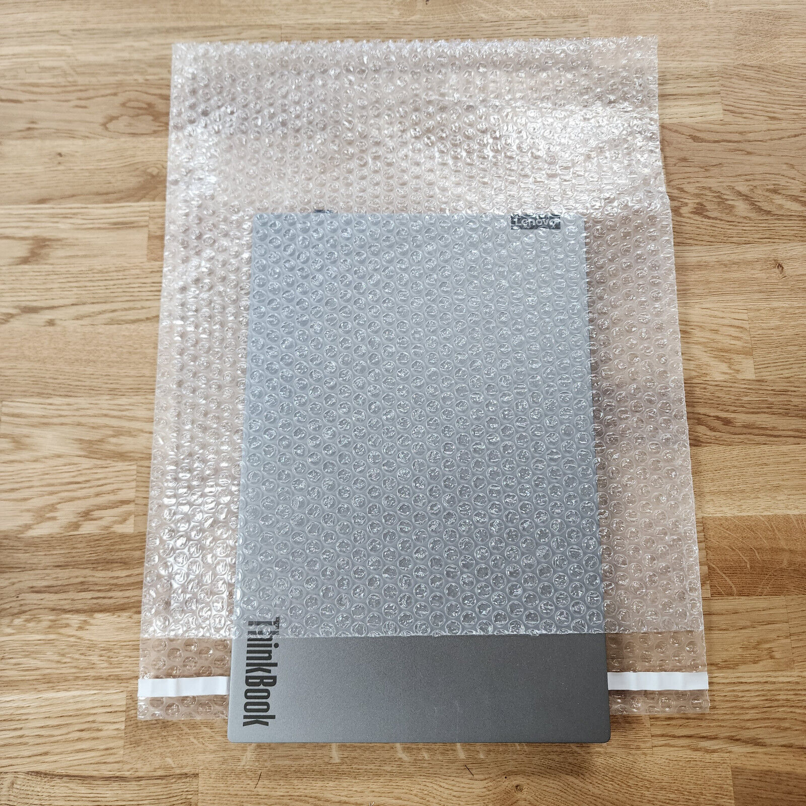 400 Pack 7″ x 11.5″ Bubble Out Pouches Bags Protective Mailers Self Seal Cushion