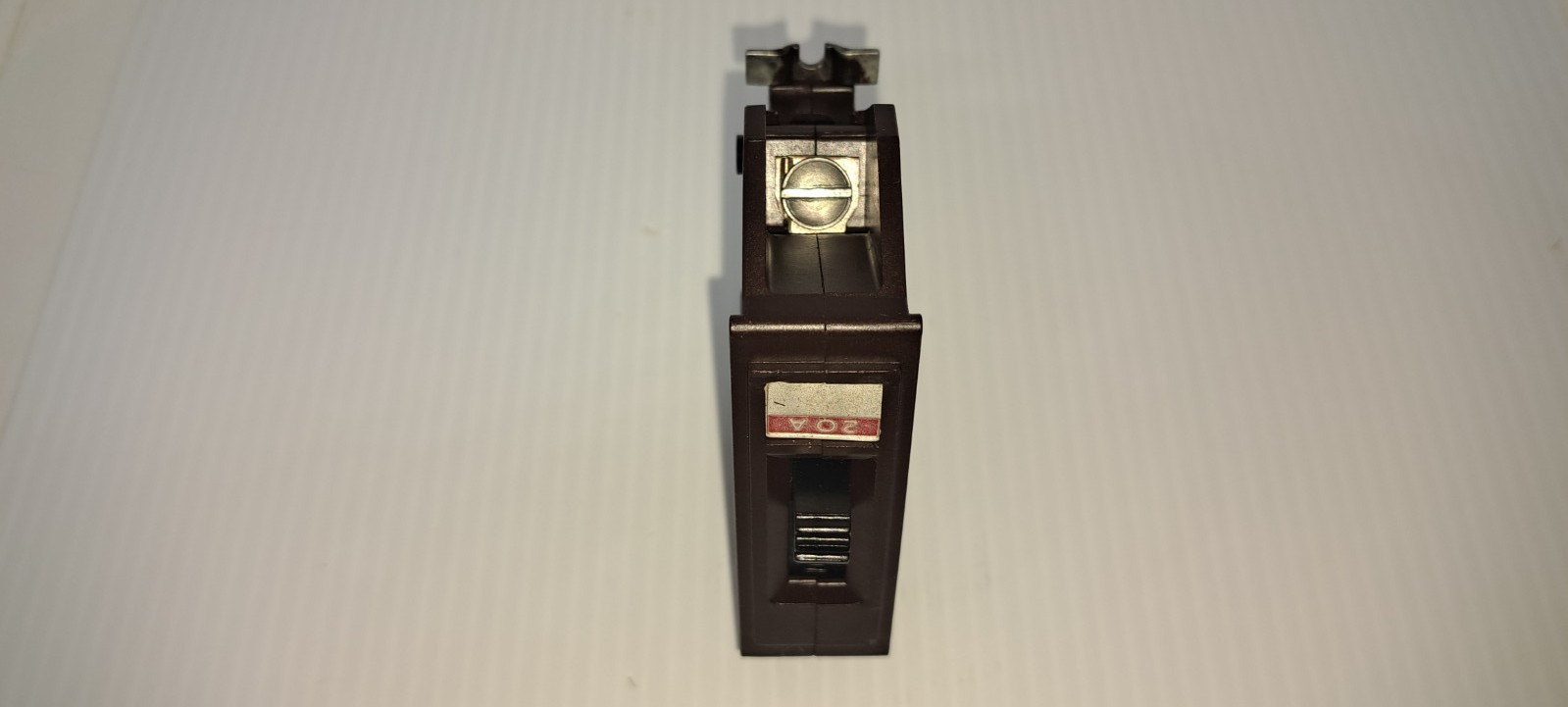Wadsworth A20N 20 Amp 1 Pole 120V Circuit Breaker Metal Foot A20NI A120NI Flaw