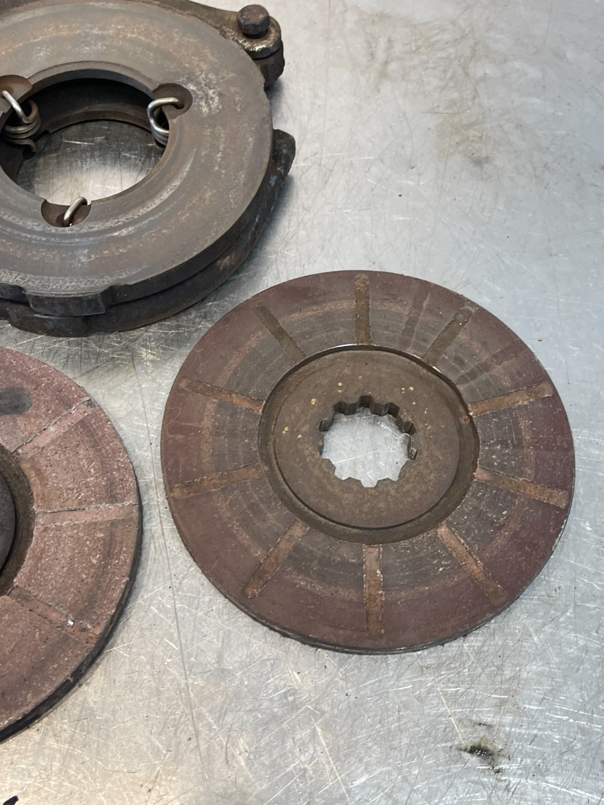1967 International IH 444 Tractor Brake Actuator & Discs