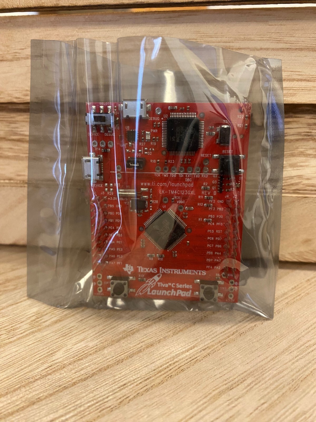 LOT OF 4-TEXAS INSTRUMENTS EK-TM4C123GXL, LAUNCHPAD, TIVA C SERIES, EVAL KIT