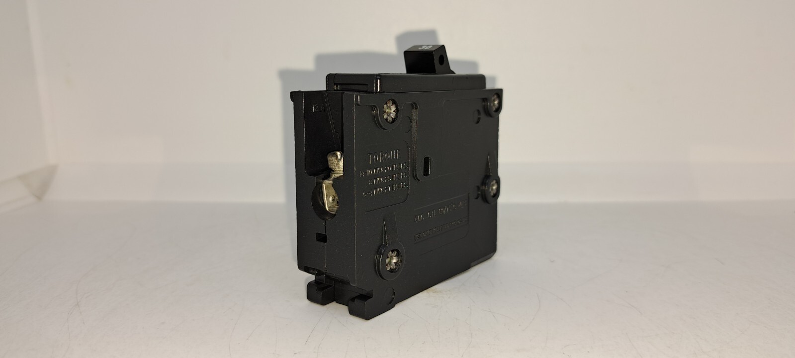 CUTLER-HAMMER BR130 30 AMP 1 POLE 120V CIRCUIT BREAKER