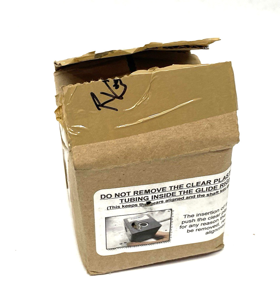SureKap AE02107 Add-a-Shaft Leakproof Angled Gearbox RIGHT