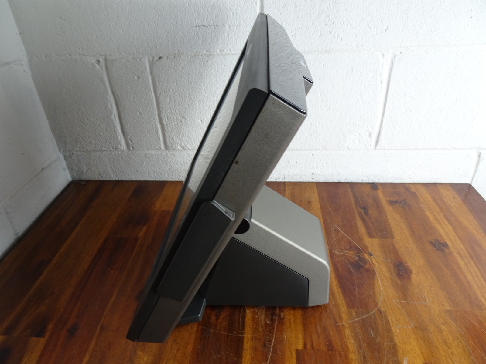 NCR 7754 Touchscreen POS Terminal w/Cable Retail Restaurant Aloha Windows Tested