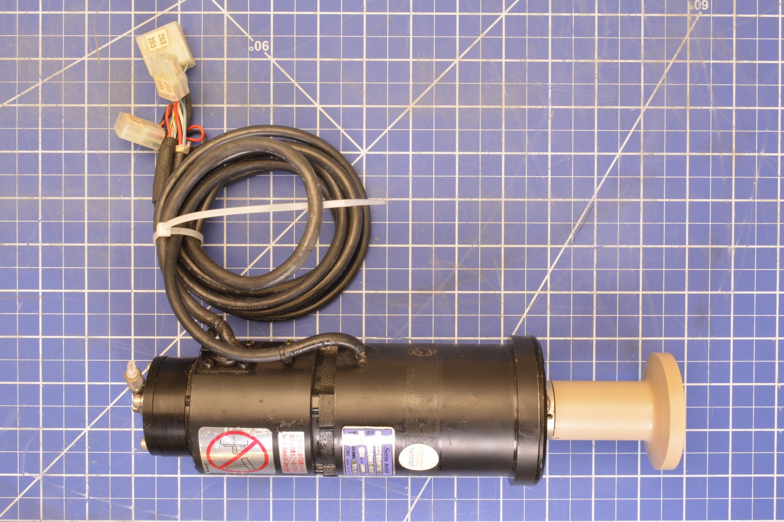 USAHEM-01AB2WX / SERVO MOTOR, 100W, 1.2 KG.CM / YASKAWA AMERICA INC