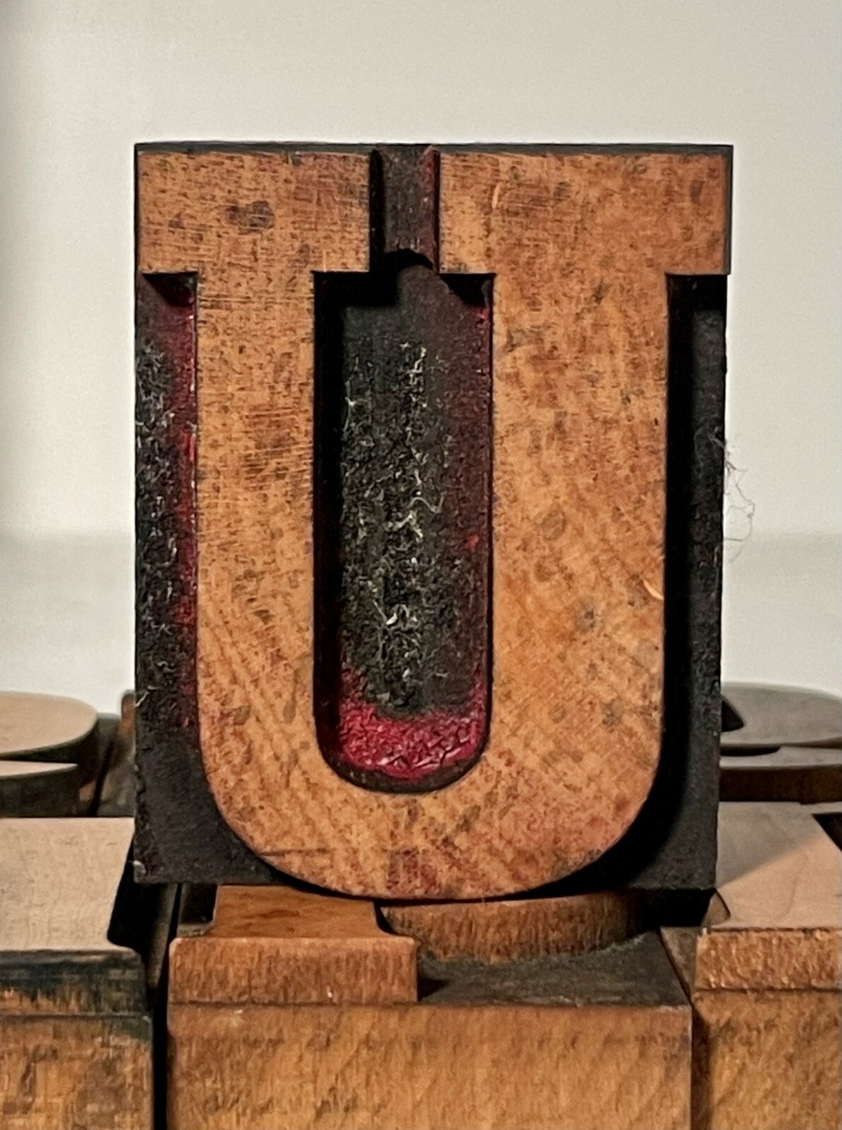 WOOD LETTER U “U” Vintage Letterpress PRINT TYPE Printing FABULOUS Patina