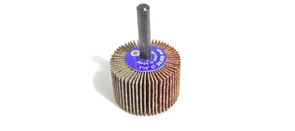 1-1/2″ x 1″ x 1/4″ Flap Wheel 60 Grit (1 Wheel) Garryson 10012