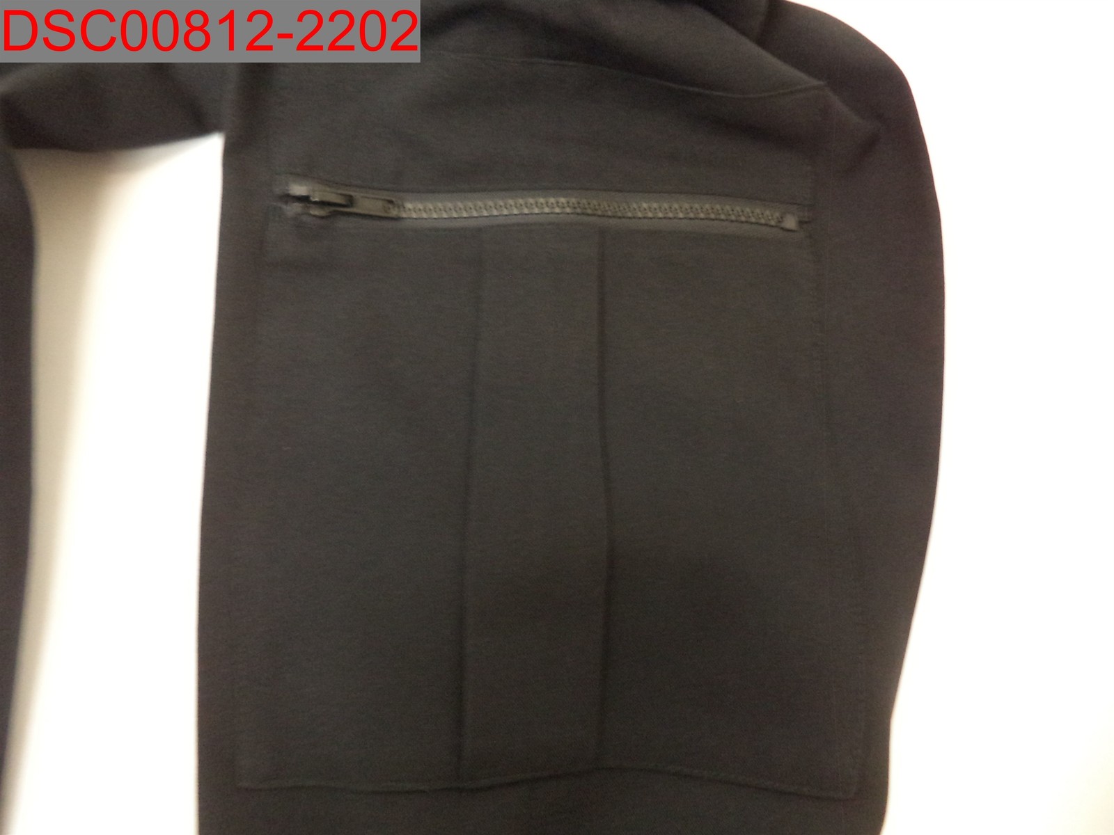 NWOT – Kimmykakes Unisex Adult Black Pants, Size 30