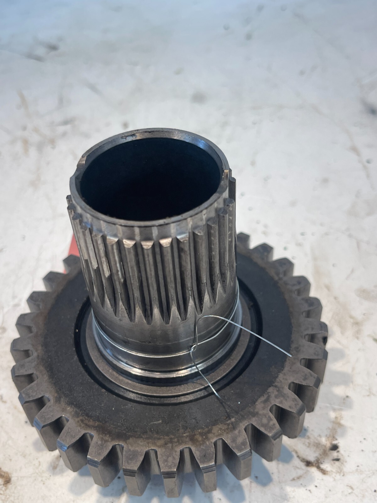 1967 John Deere 2020 Tractor Transmission Pump Gear Shaft