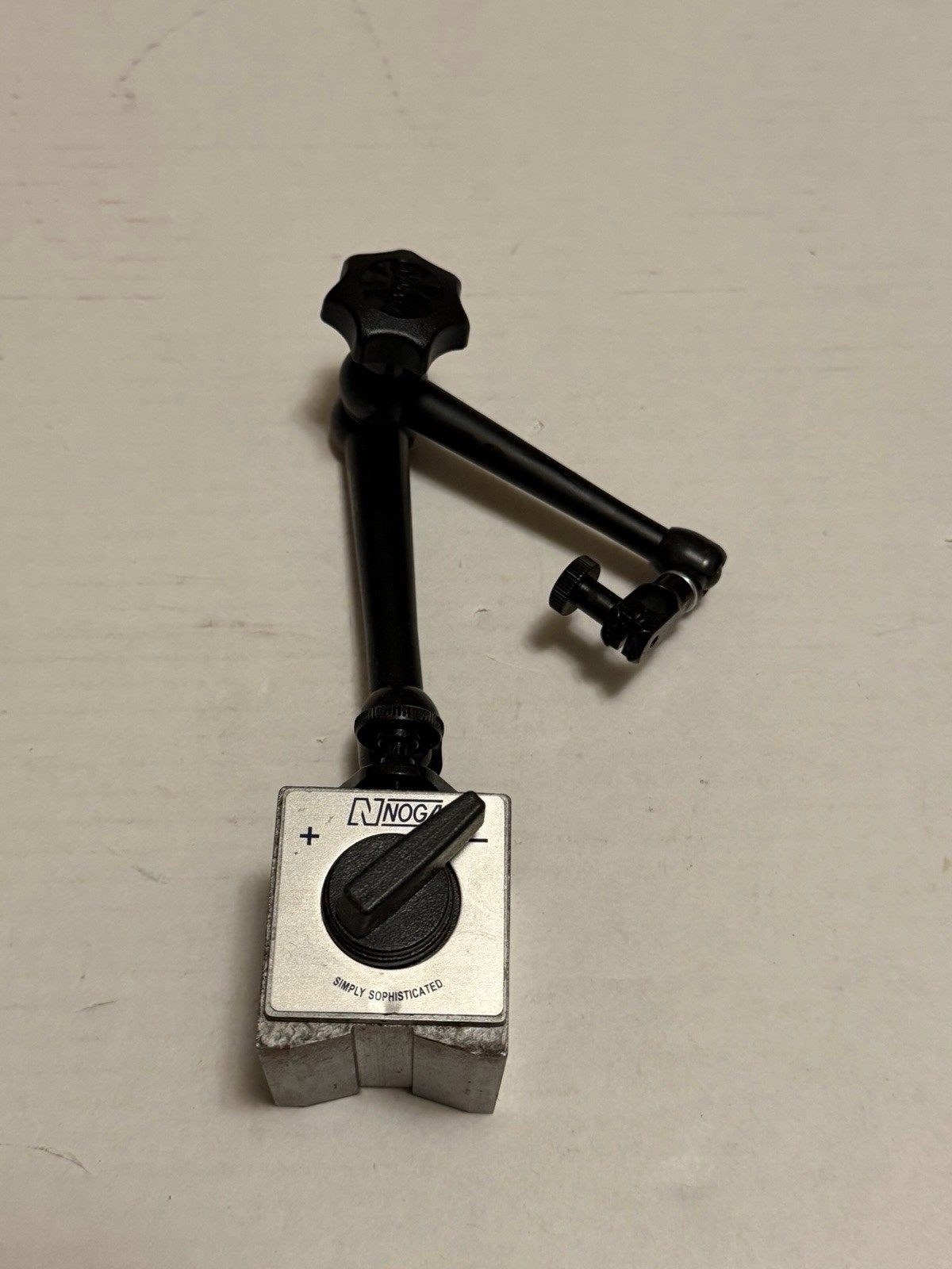 (Opened Box) Noga DG10533 Standard Holder with Magnetic Base NO BOX
