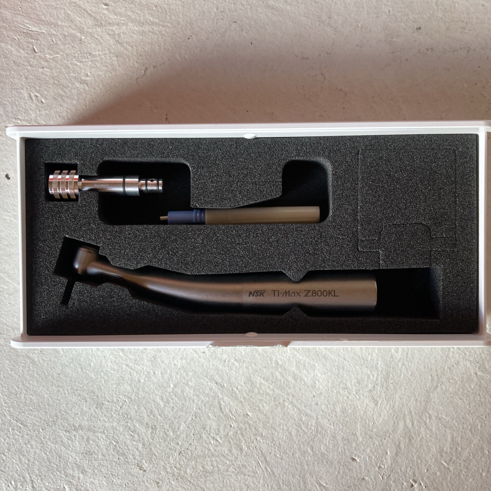 NSK Ti-Max Z800KL Dental Dentistry High-Speed Handpiece Excellent Condition