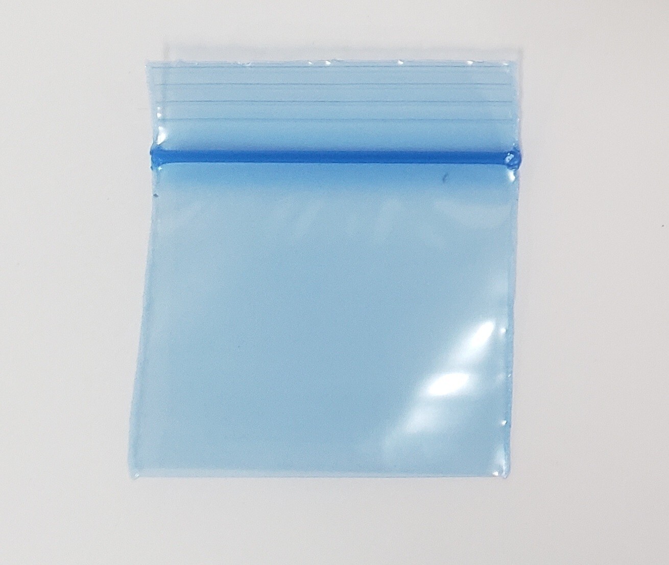 Apple Mini Zip Resealable Bags 1.5″ x 1.25″ Blue Baggies 15125 1000ct. NEW