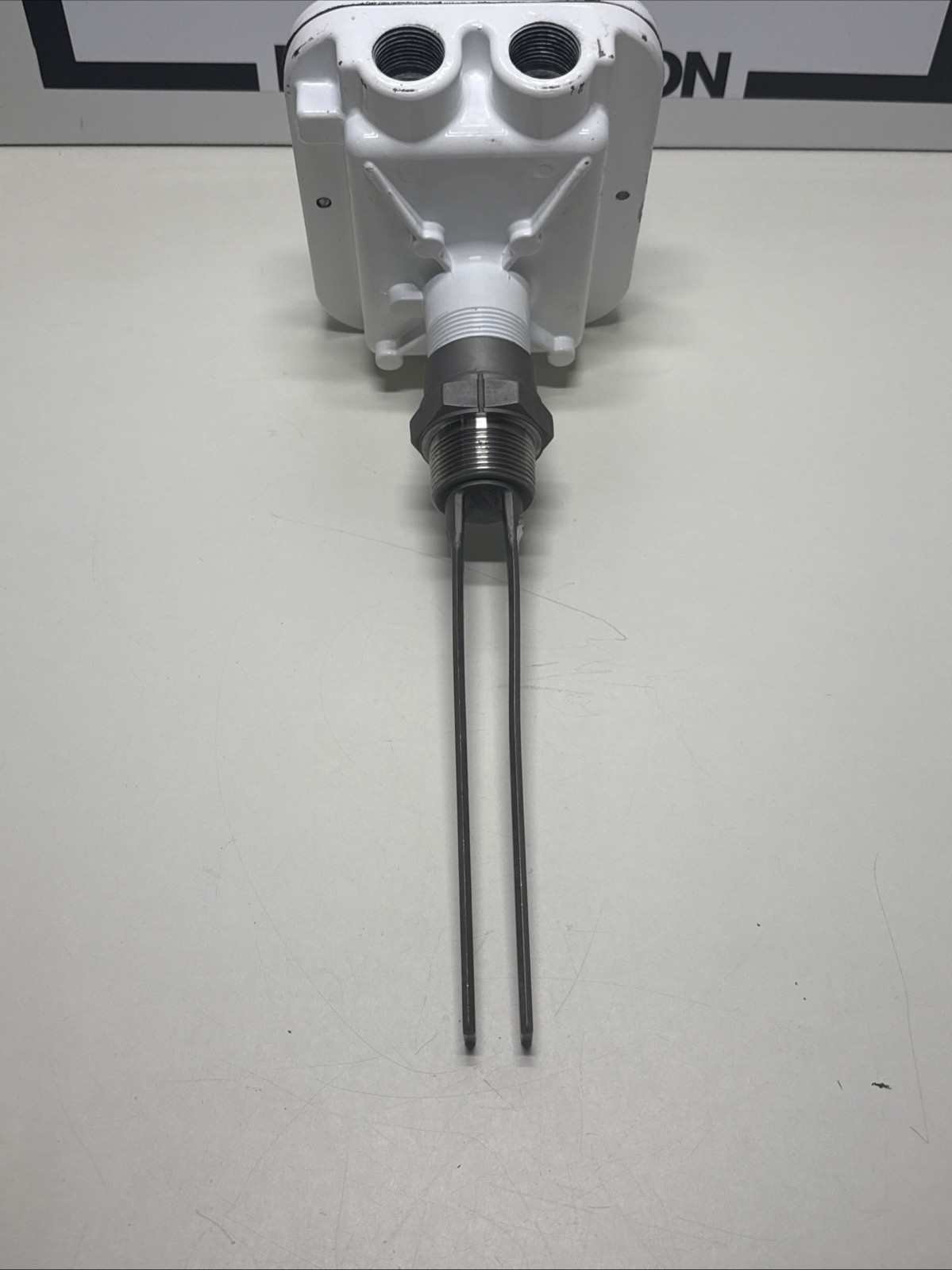 GENUINE BINDICATOR LP31A1GC100 PULSE POINT VIBRATORY LIQUID LEVEL CONTROL