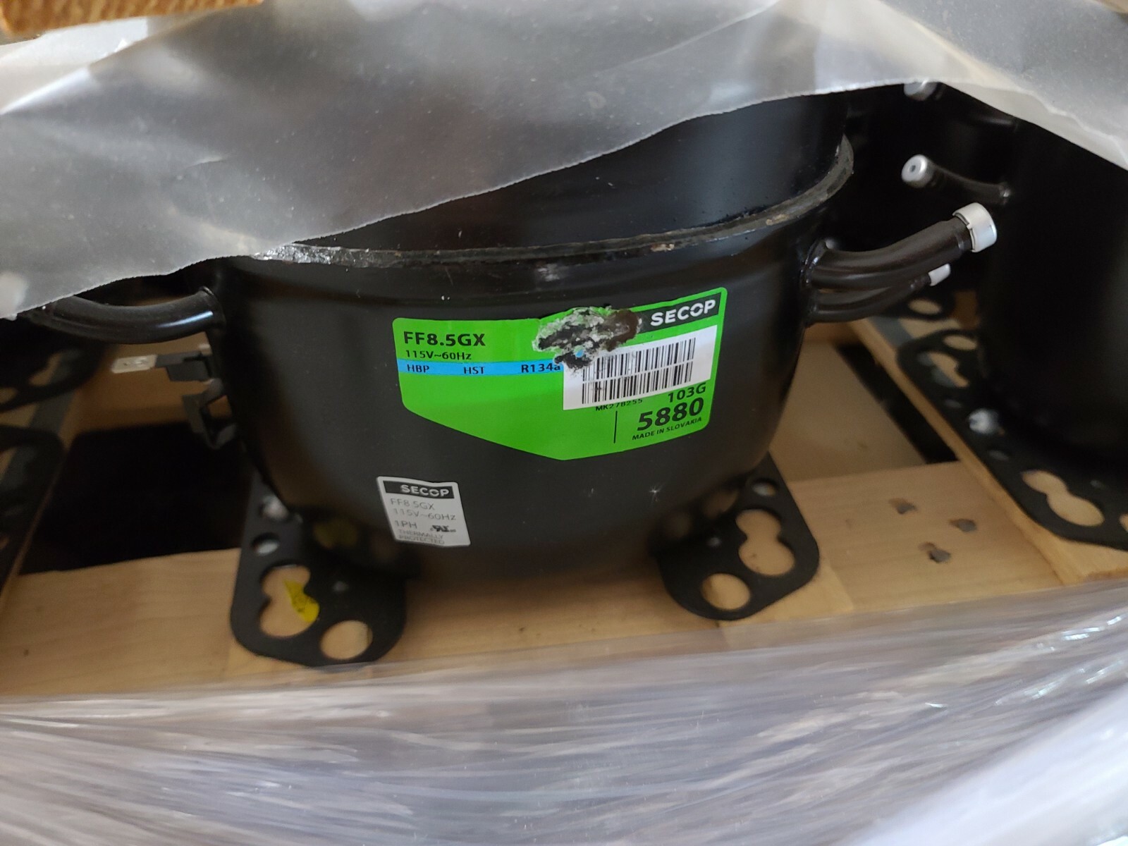 Danfoss SECOP FF8.5GX R134A 103G Refrigeration Compressor 5880 115V