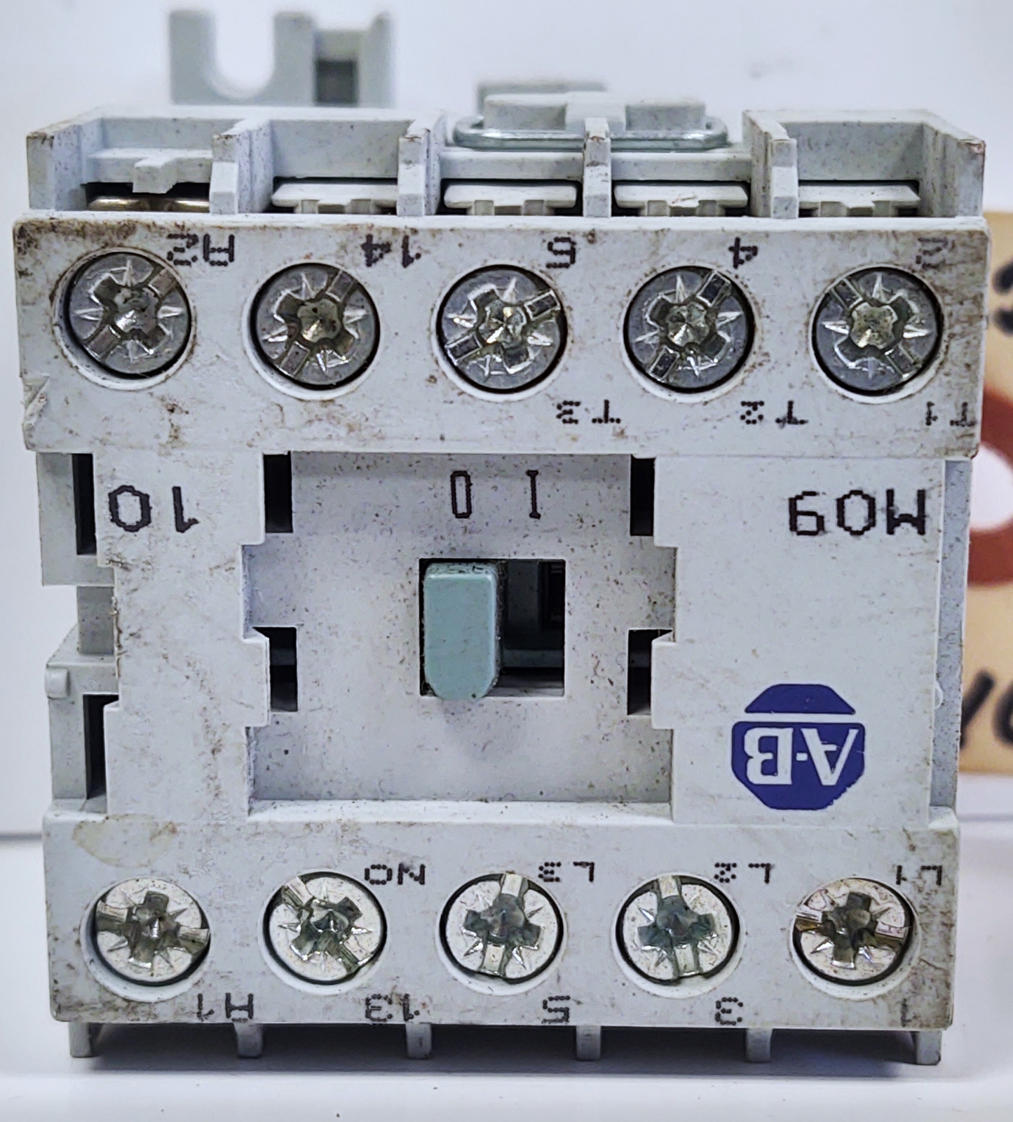 Allen-Bradley 100-M09NZ243 IEC Non-Reversing Miniature Contactor